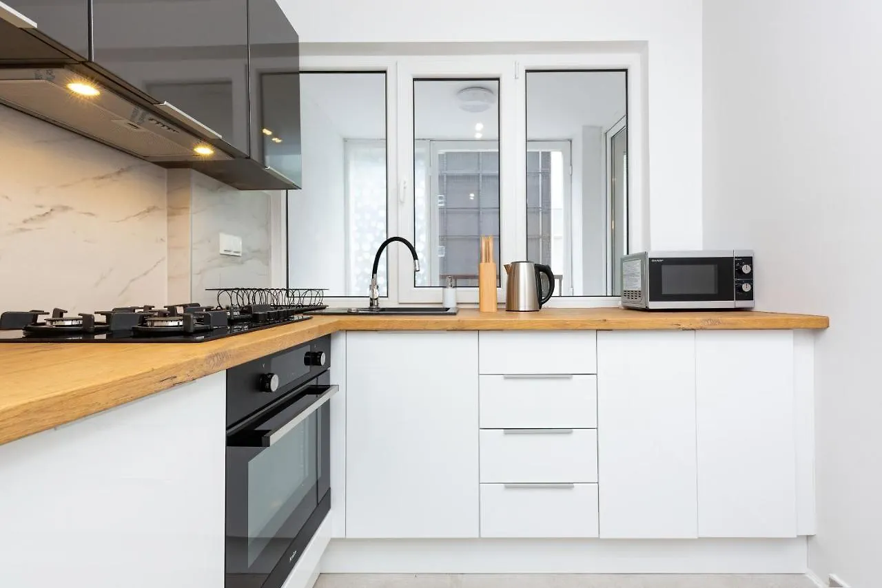 Studio City Center Złota Street by Renters Warszawa Apartament